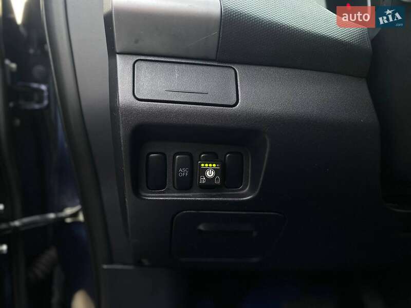 Внедорожник / Кроссовер Mitsubishi Outlander 2008 в Киеве