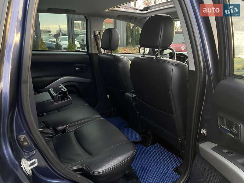 Внедорожник / Кроссовер Mitsubishi Outlander 2008 в Киеве