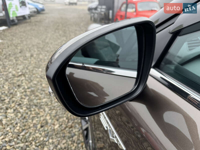 Внедорожник / Кроссовер Mitsubishi Outlander 2022 в Ивано-Франковске