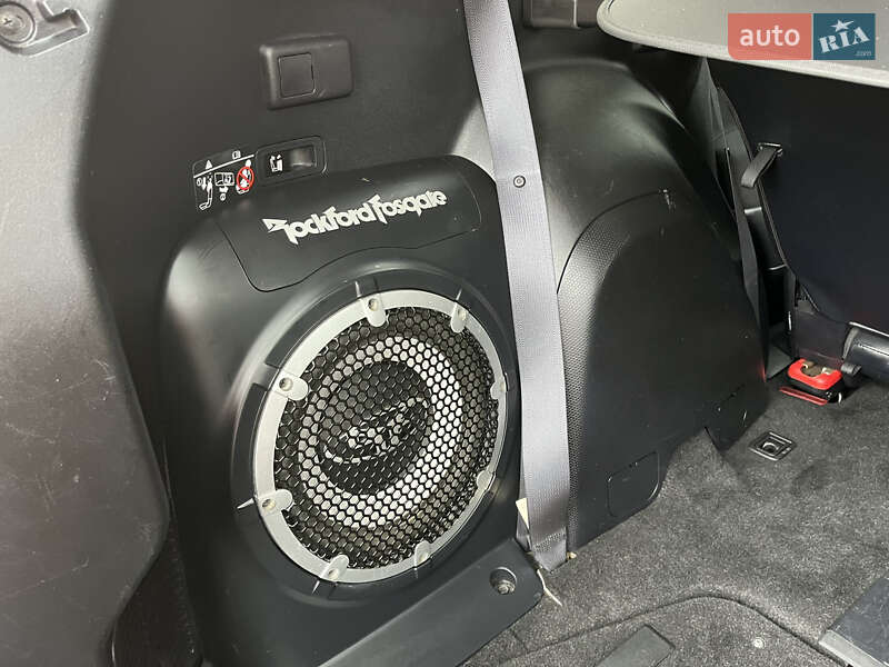 Внедорожник / Кроссовер Mitsubishi Outlander 2012 в Виннице