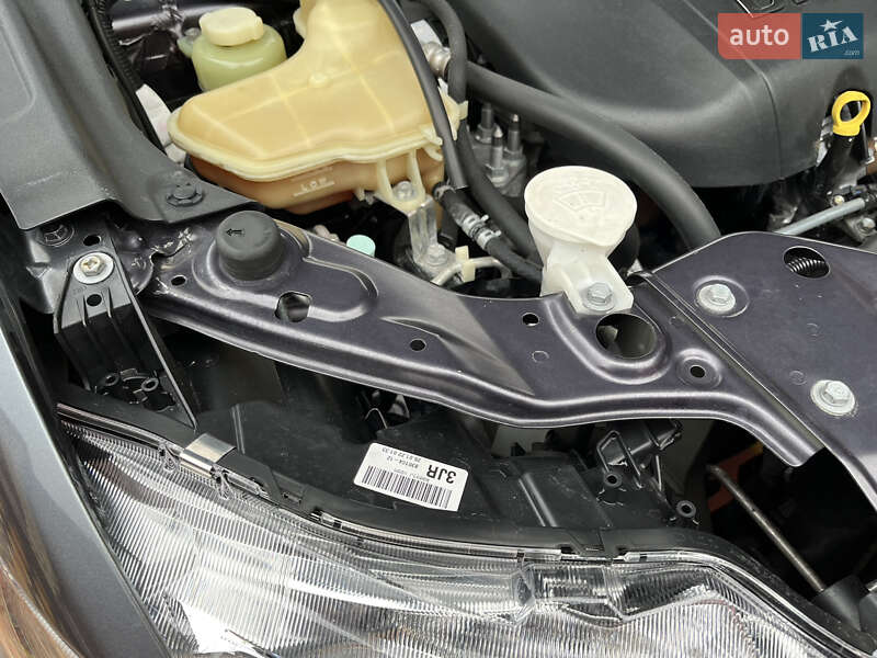 Внедорожник / Кроссовер Mitsubishi Outlander 2012 в Виннице