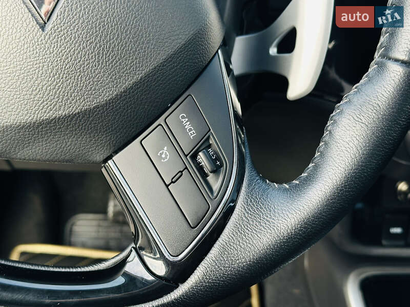 Внедорожник / Кроссовер Mitsubishi Outlander 2023 в Харькове