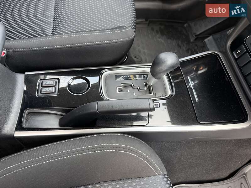 Позашляховик / Кросовер Mitsubishi Outlander 2019 в Одесі фото 24 Позашляховик / Кросовер Mitsubishi Outlander 2019 в Одесі
