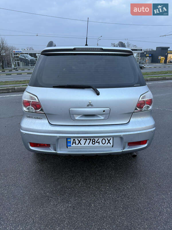 Внедорожник / Кроссовер Mitsubishi Outlander 2008 в Харькове фото 5 Внедорожник / Кроссовер Mitsubishi Outlander 2008 в Харькове