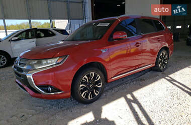 Внедорожник / Кроссовер Mitsubishi Outlander 2018 в Львове