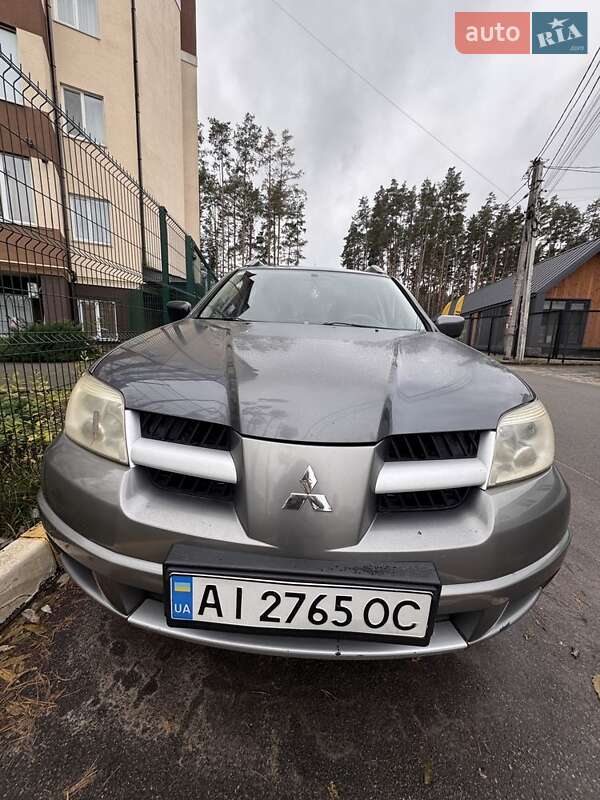 Позашляховик / Кросовер Mitsubishi Outlander 2006 в Ірпені