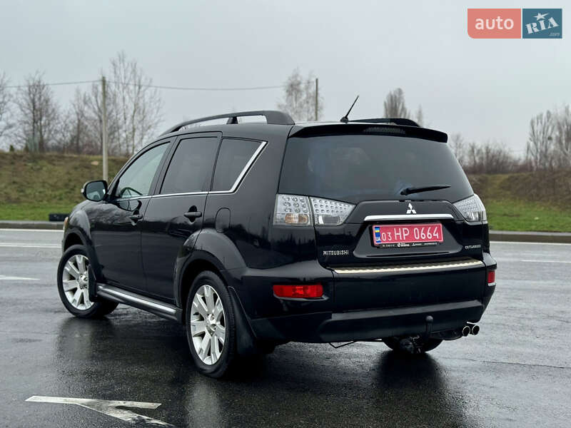 Позашляховик / Кросовер Mitsubishi Outlander 2012 в Полтаві
