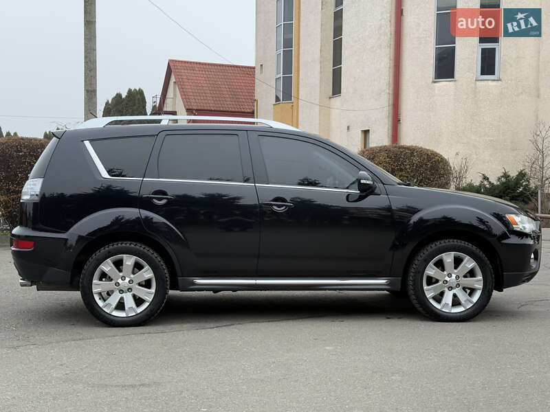 Позашляховик / Кросовер Mitsubishi Outlander 2010 в Тернополі