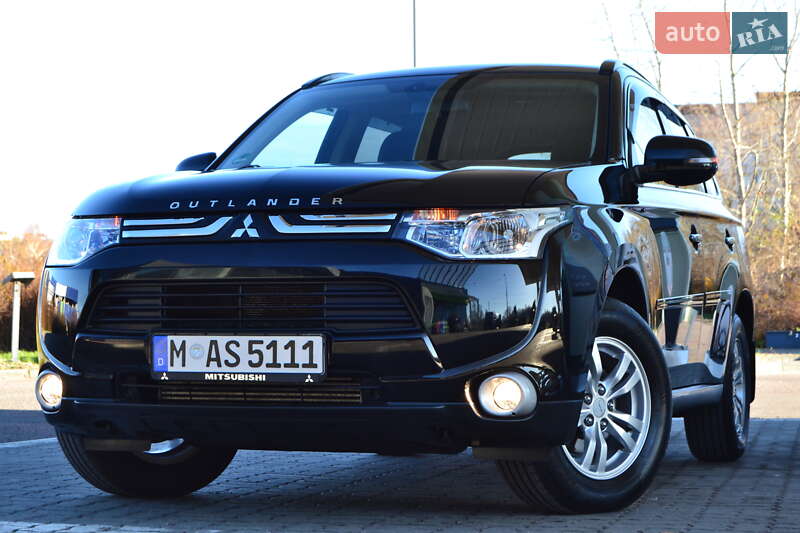 Внедорожник / Кроссовер Mitsubishi Outlander 2013 в Дрогобыче