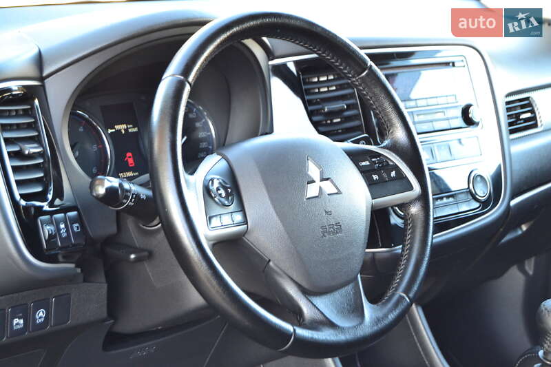 Внедорожник / Кроссовер Mitsubishi Outlander 2013 в Дрогобыче