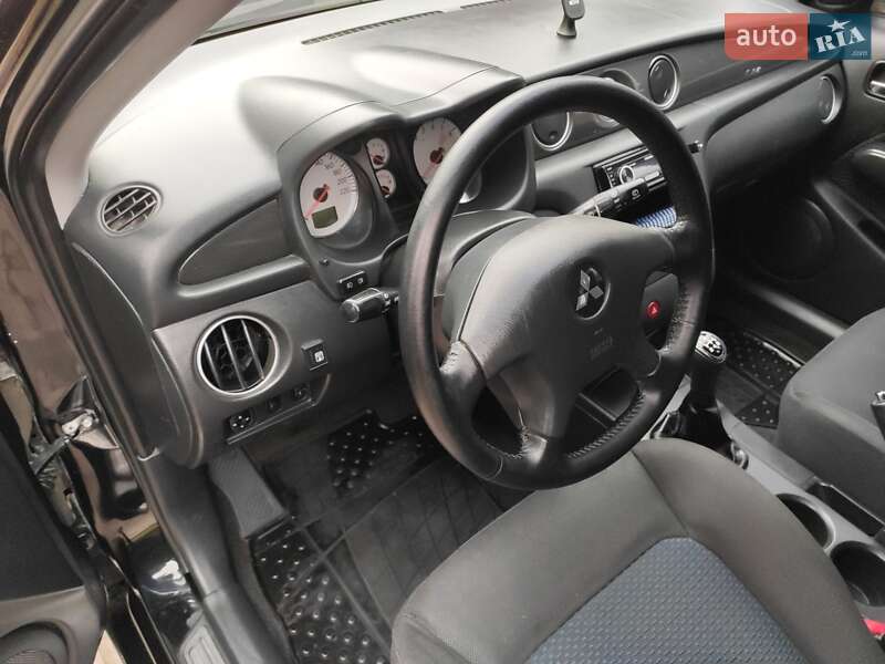 Внедорожник / Кроссовер Mitsubishi Outlander 2007 в Каменец-Подольском