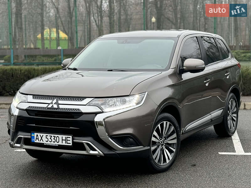 Mitsubishi Outlander 2018