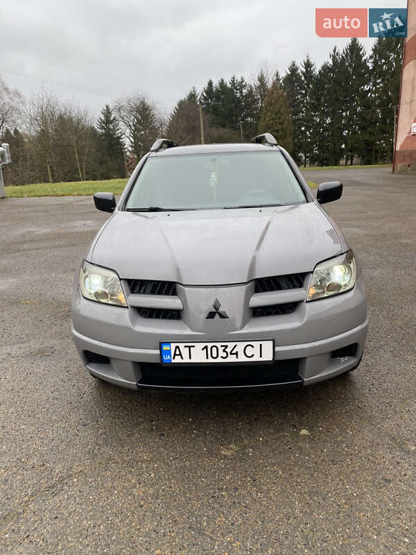 Внедорожник / Кроссовер Mitsubishi Outlander 2006 в Бурштыне фото 4 Внедорожник / Кроссовер Mitsubishi Outlander 2006 в Бурштыне