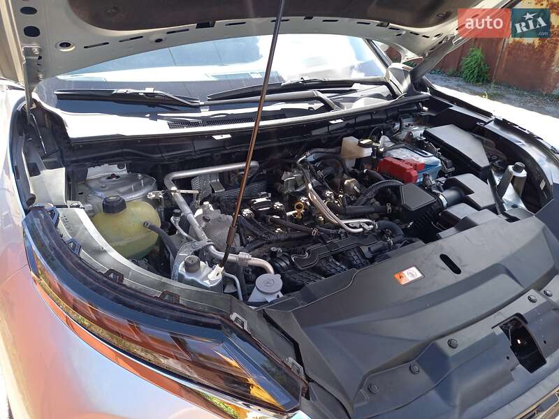 Внедорожник / Кроссовер Mitsubishi Outlander 2022 в Черкассах