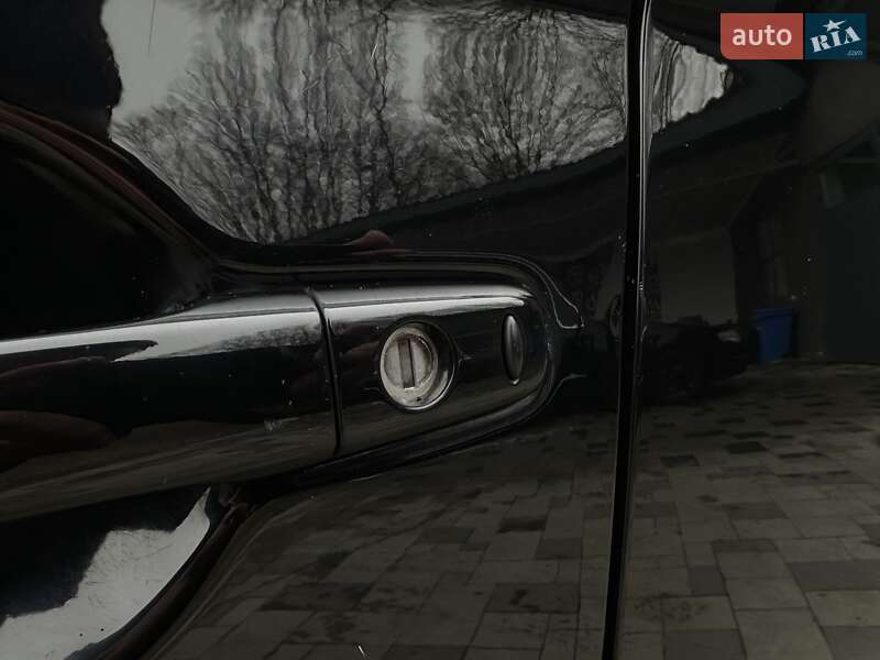 Позашляховик / Кросовер Mitsubishi Outlander 2013 в Івано-Франківську