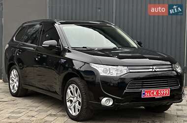 Позашляховик / Кросовер Mitsubishi Outlander 2013 в Івано-Франківську
