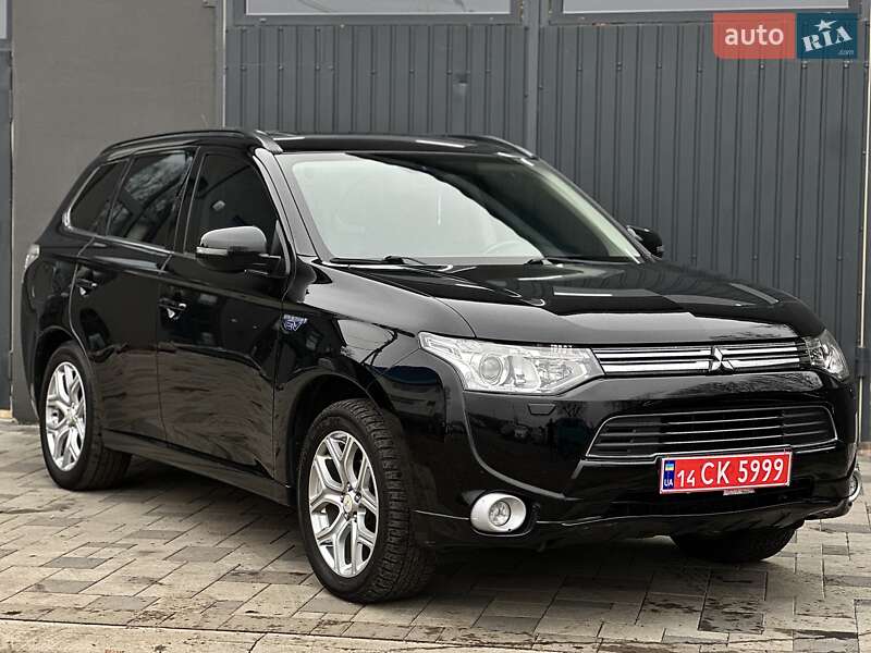 Mitsubishi Outlander 2013