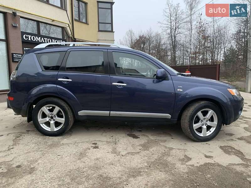 Внедорожник / Кроссовер Mitsubishi Outlander 2008 в Богородчанах