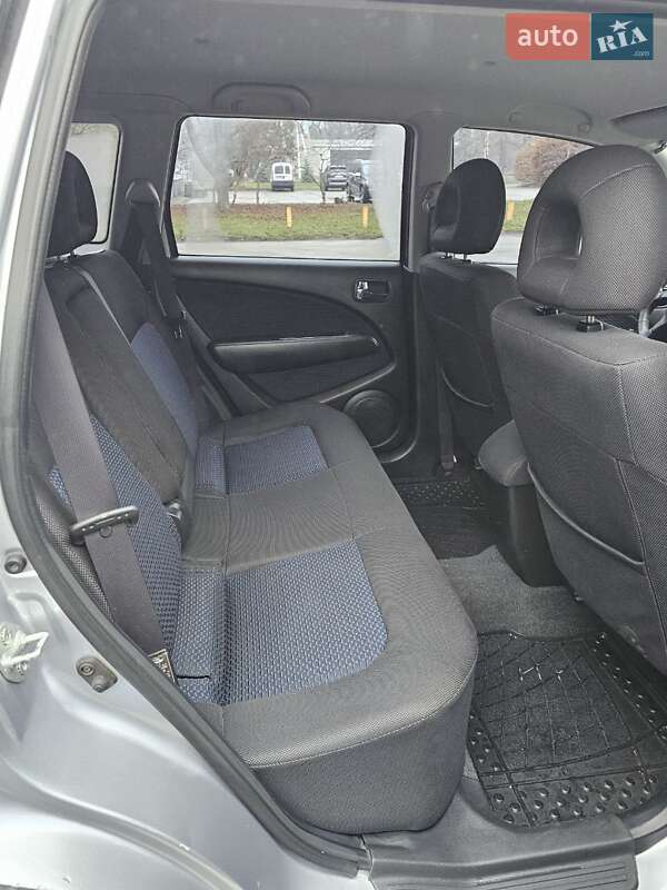 Позашляховик / Кросовер Mitsubishi Outlander 2008 в Києві