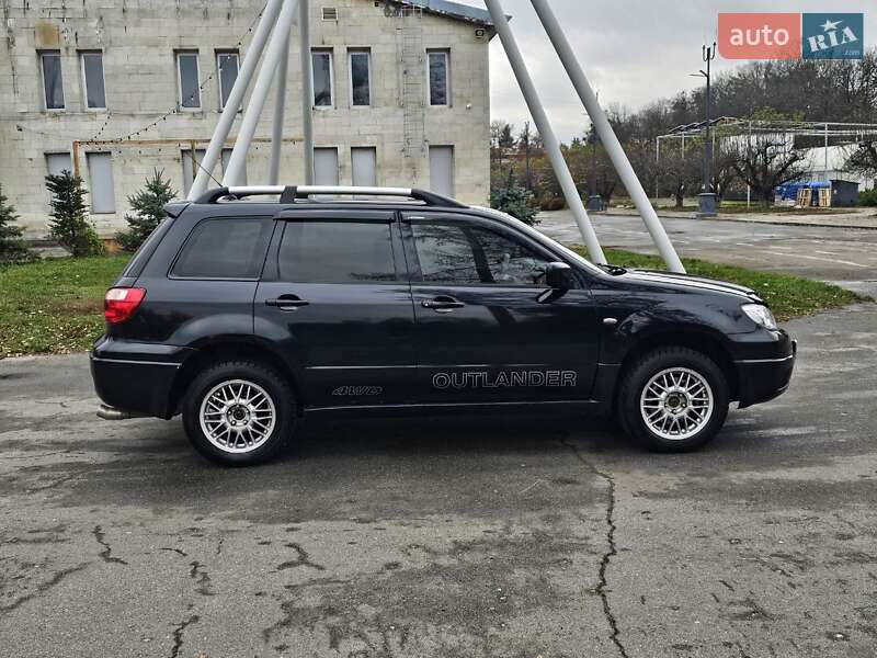 Позашляховик / Кросовер Mitsubishi Outlander 2007 в Києві фото 16 Позашляховик / Кросовер Mitsubishi Outlander 2007 в Києві