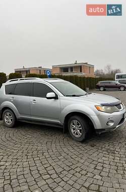 Позашляховик / Кросовер Mitsubishi Outlander 2008 в Львові