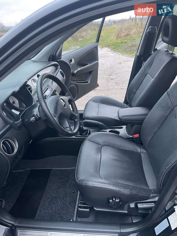 Внедорожник / Кроссовер Mitsubishi Outlander 2006 в Ровно