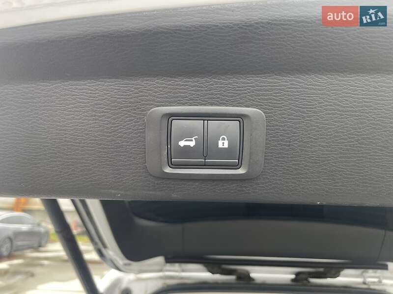 Внедорожник / Кроссовер Mitsubishi Outlander 2021 в Киеве фото 17 Внедорожник / Кроссовер Mitsubishi Outlander 2021 в Киеве