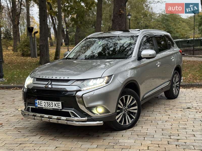 Mitsubishi Outlander 2018