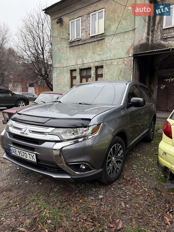 Позашляховик / Кросовер Mitsubishi Outlander 2017 в Кам'янському фото 9 Позашляховик / Кросовер Mitsubishi Outlander 2017 в Кам'янському
