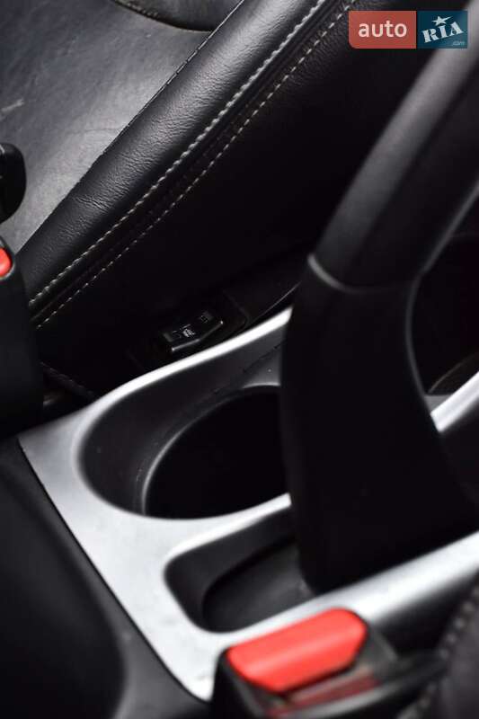 Позашляховик / Кросовер Mitsubishi Outlander 2008 в Кривому Розі фото 52 Позашляховик / Кросовер Mitsubishi Outlander 2008 в Кривому Розі