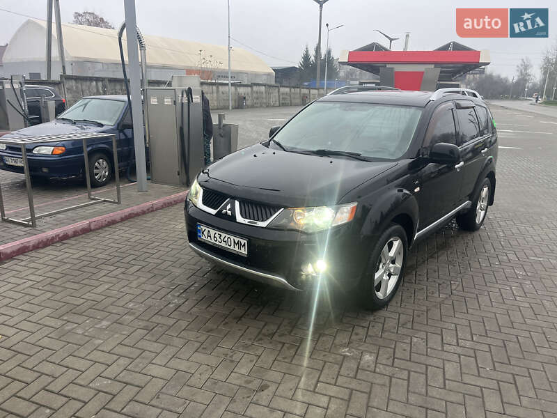 Mitsubishi Outlander 2008