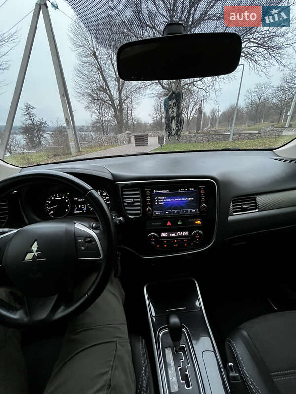 Позашляховик / Кросовер Mitsubishi Outlander 2018 в Кропивницькому фото 15 Позашляховик / Кросовер Mitsubishi Outlander 2018 в Кропивницькому