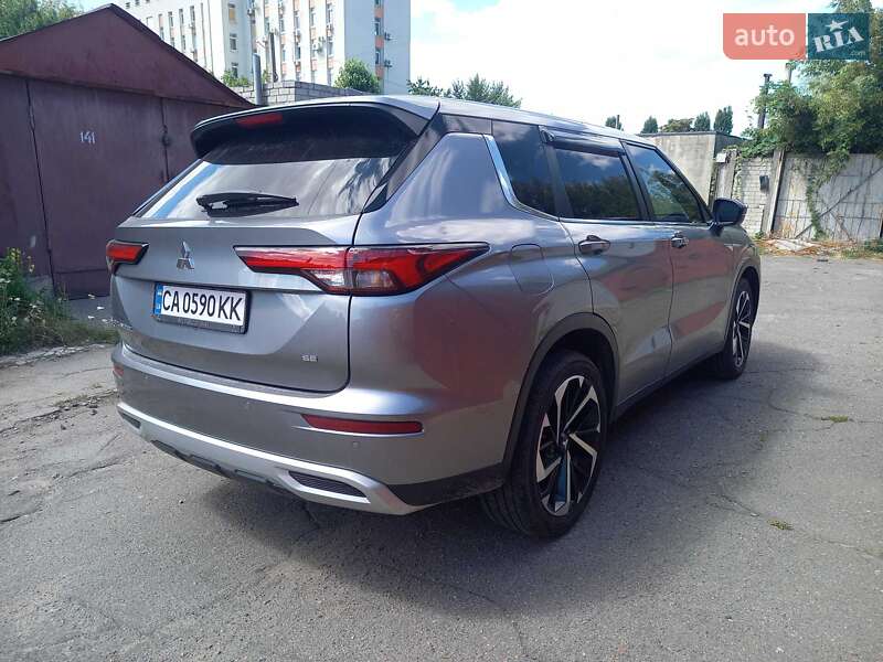 Внедорожник / Кроссовер Mitsubishi Outlander 2021 в Черкассах фото 5 Внедорожник / Кроссовер Mitsubishi Outlander 2021 в Черкассах