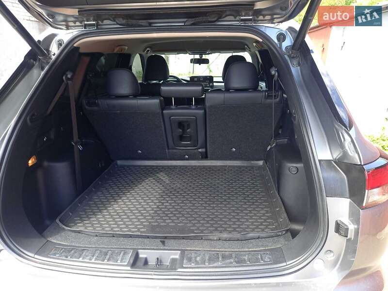 Внедорожник / Кроссовер Mitsubishi Outlander 2021 в Черкассах фото 31 Внедорожник / Кроссовер Mitsubishi Outlander 2021 в Черкассах