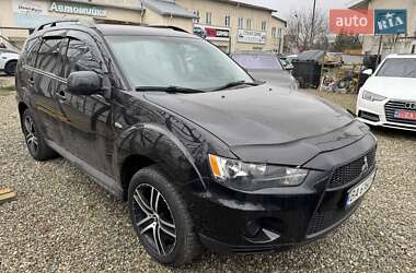 Внедорожник / Кроссовер Mitsubishi Outlander 2012 в Ивано-Франковске
