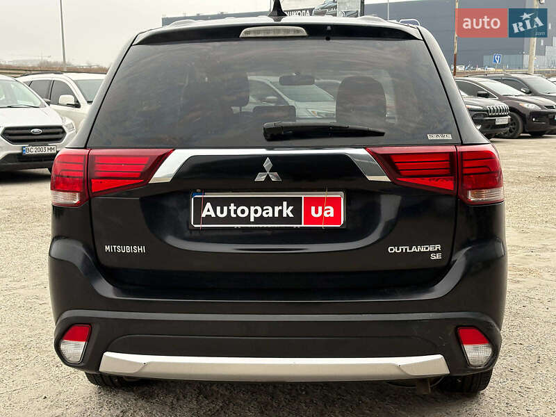 Позашляховик / Кросовер Mitsubishi Outlander 2017 в Львові фото 9 Позашляховик / Кросовер Mitsubishi Outlander 2017 в Львові