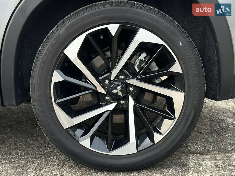 Позашляховик / Кросовер Mitsubishi Outlander 2023 в Харкові фото 10 Позашляховик / Кросовер Mitsubishi Outlander 2023 в Харкові