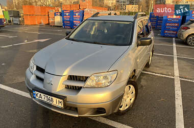 Внедорожник / Кроссовер Mitsubishi Outlander 2009 в Киеве