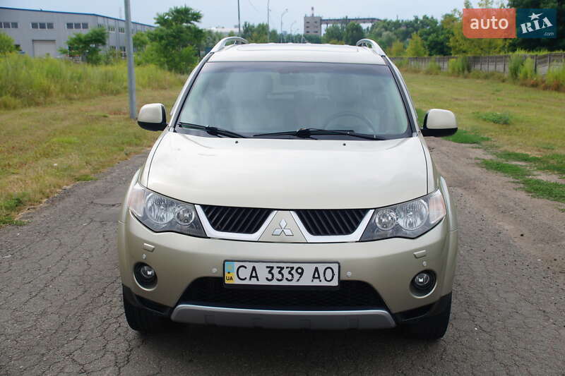 Внедорожник / Кроссовер Mitsubishi Outlander 2008 в Броварах фото 2 Внедорожник / Кроссовер Mitsubishi Outlander 2008 в Броварах