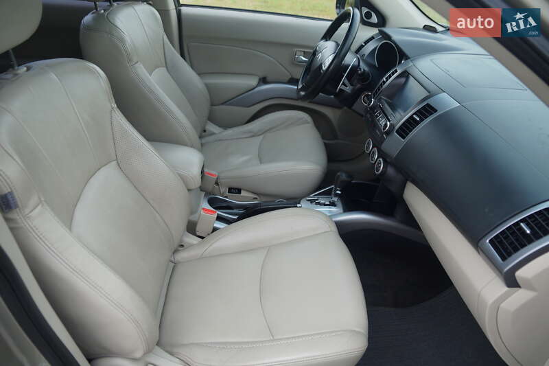 Внедорожник / Кроссовер Mitsubishi Outlander 2008 в Броварах фото 48 Внедорожник / Кроссовер Mitsubishi Outlander 2008 в Броварах
