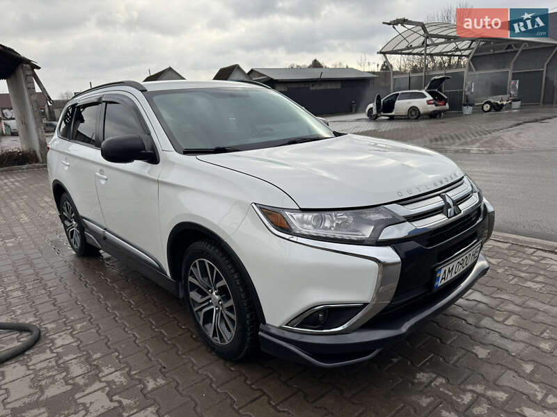 Mitsubishi Outlander 2015 Mitsubishi Outlander 2015