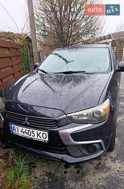 Внедорожник / Кроссовер Mitsubishi Outlander 2018 в Киеве
