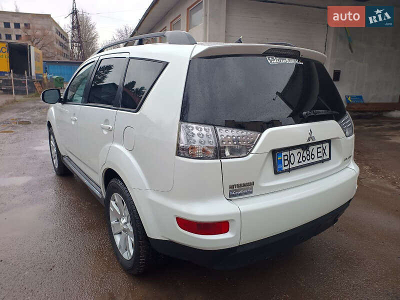 Внедорожник / Кроссовер Mitsubishi Outlander 2013 в Тернополе фото 7 Внедорожник / Кроссовер Mitsubishi Outlander 2013 в Тернополе