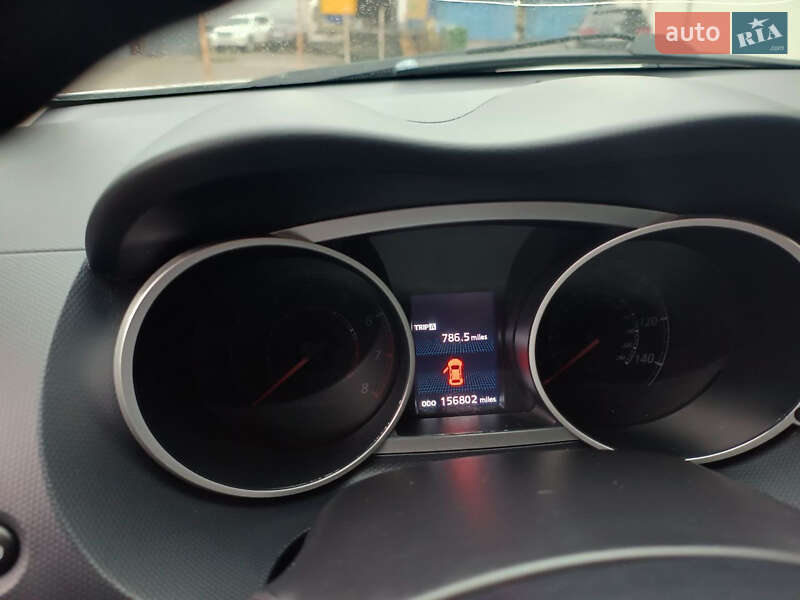 Внедорожник / Кроссовер Mitsubishi Outlander 2013 в Тернополе фото 21 Внедорожник / Кроссовер Mitsubishi Outlander 2013 в Тернополе