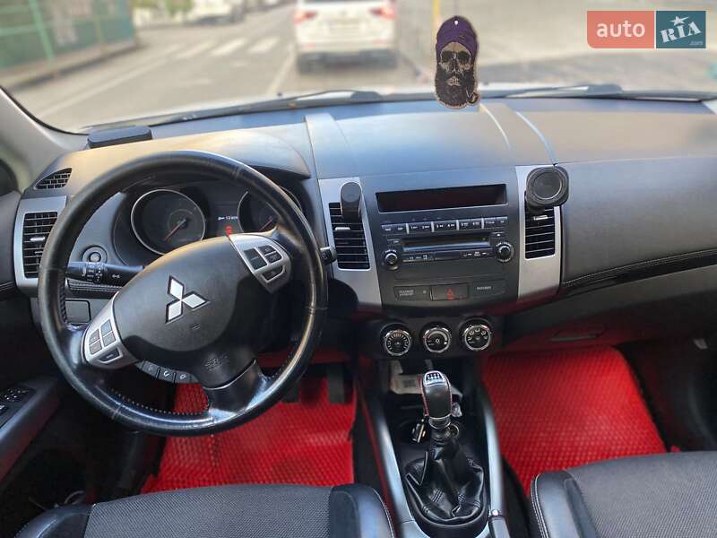 Mitsubishi Outlander 2010 Mitsubishi Outlander 2010