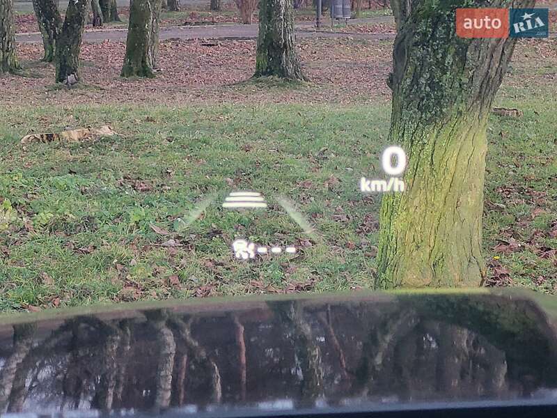 Позашляховик / Кросовер Mitsubishi Outlander 2022 в Львові