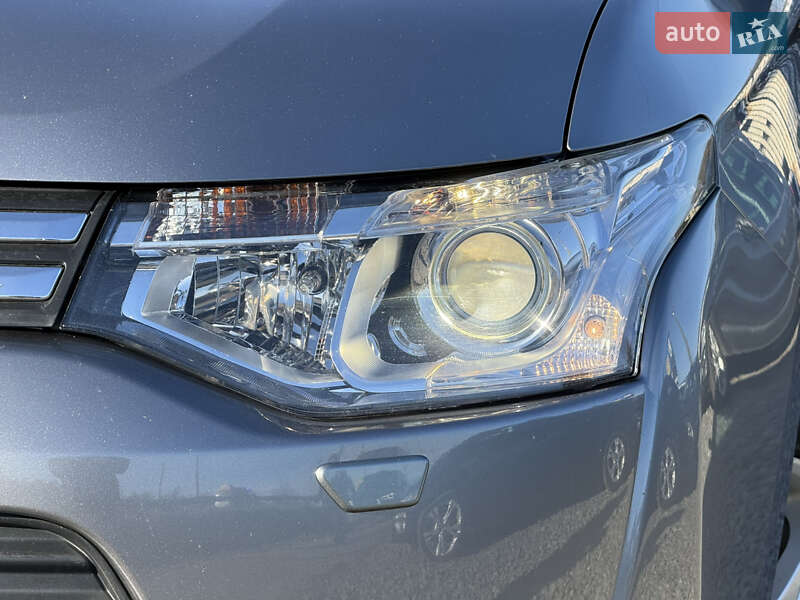 Внедорожник / Кроссовер Mitsubishi Outlander 2013 в Стрые фото 13 Внедорожник / Кроссовер Mitsubishi Outlander 2013 в Стрые