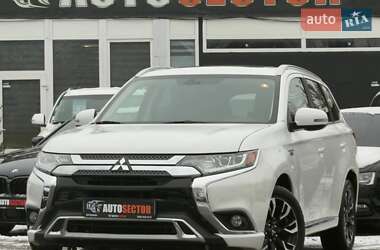 Внедорожник / Кроссовер Mitsubishi Outlander 2018 в Харькове