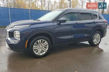 Mitsubishi Outlander 2024