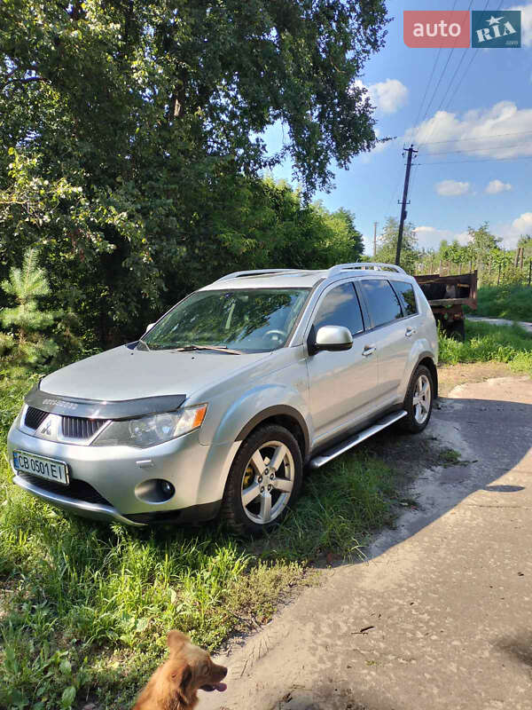 Внедорожник / Кроссовер Mitsubishi Outlander 2008 в Чернигове